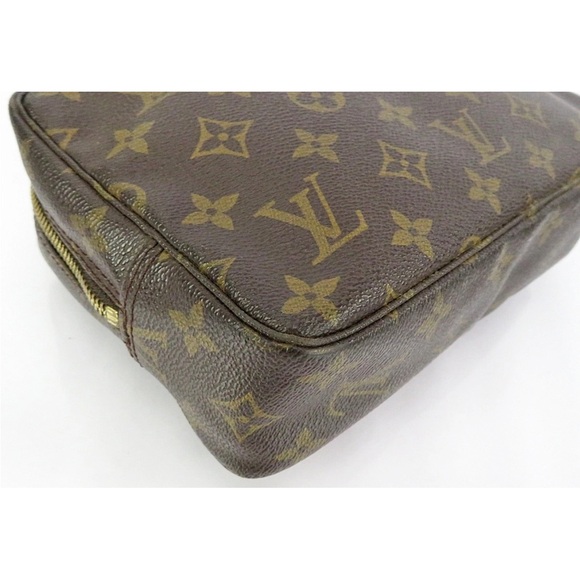 Louis Vuitton Monogram Brown Toiletry Bag - Picture 7 of 16